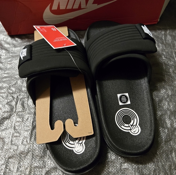 Nike Off Court Adjustable Mens Slides Slippers Size 8 main image 4